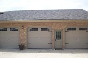 RESIDENTIAL SECTIONAL DOORS